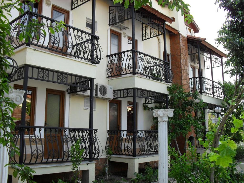 Villa Ozalp Apartments Dalyan Ruang foto